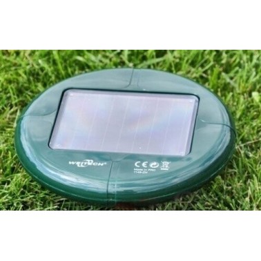 Solar Mole Repeller WK0677 Installed in Garden